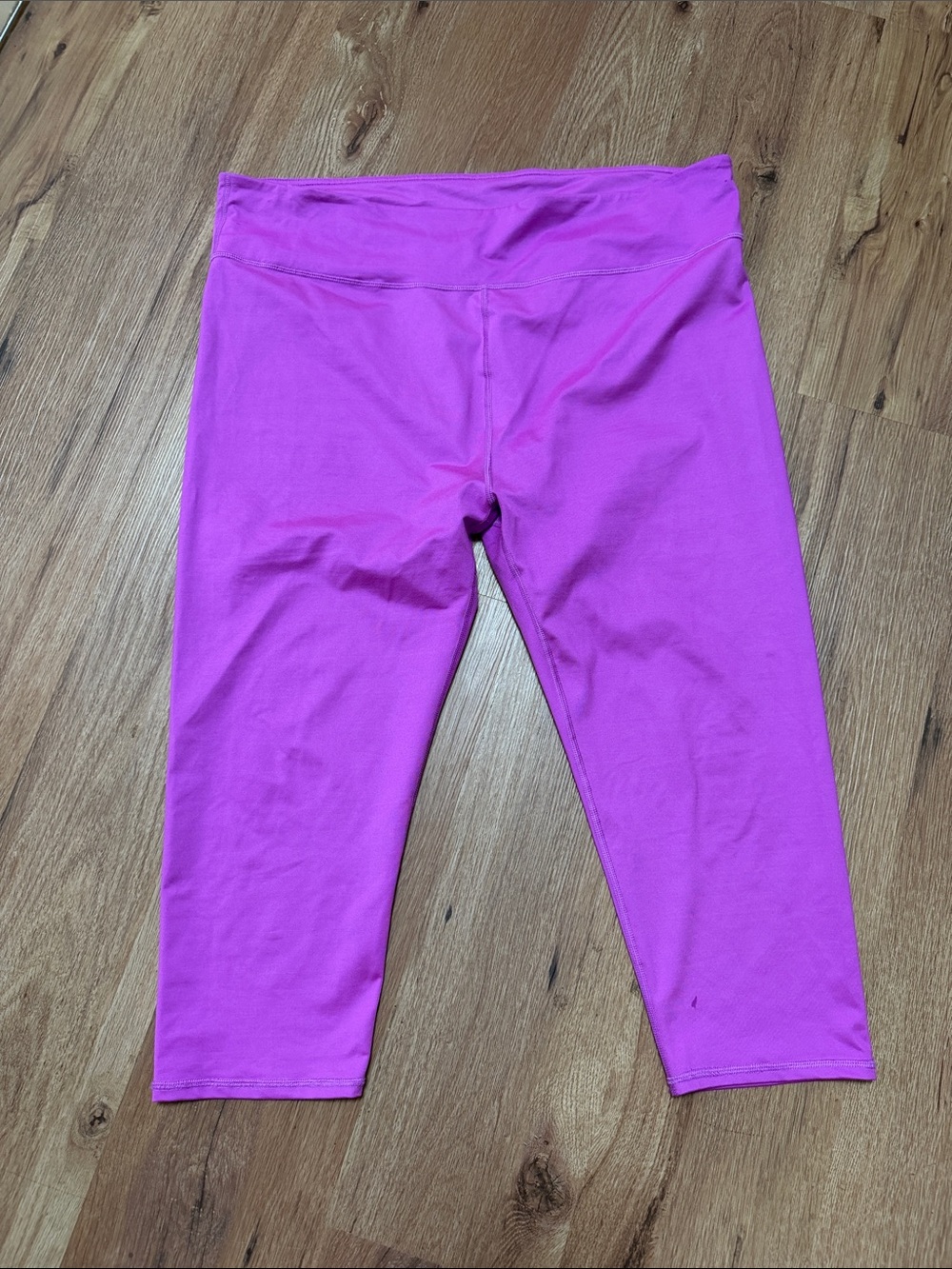 Fabletics Athletic Capri Leggings, EUC, size 2X